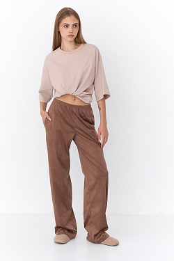 Костюм из экозамши на молнии