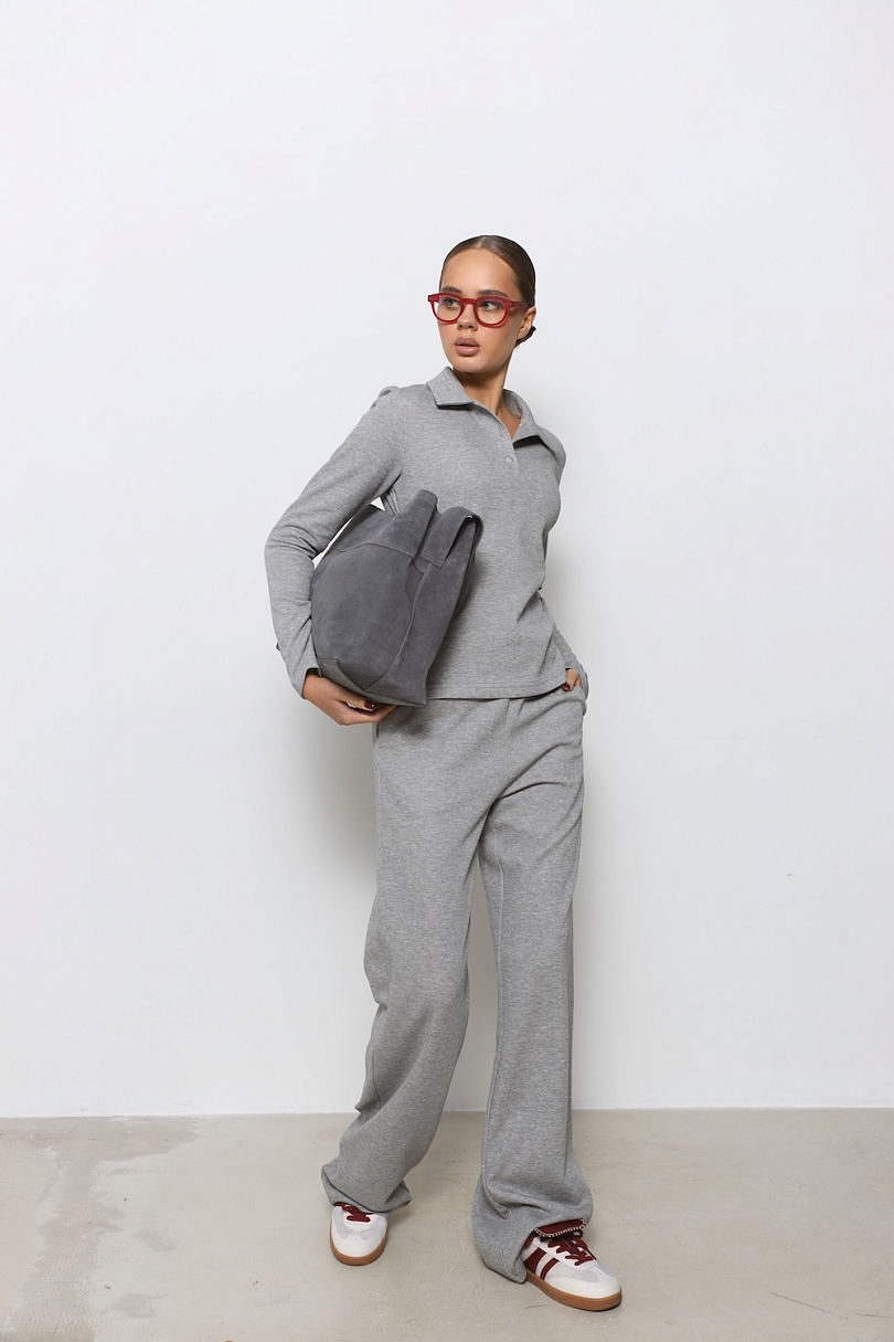 Брюки свободного кроя