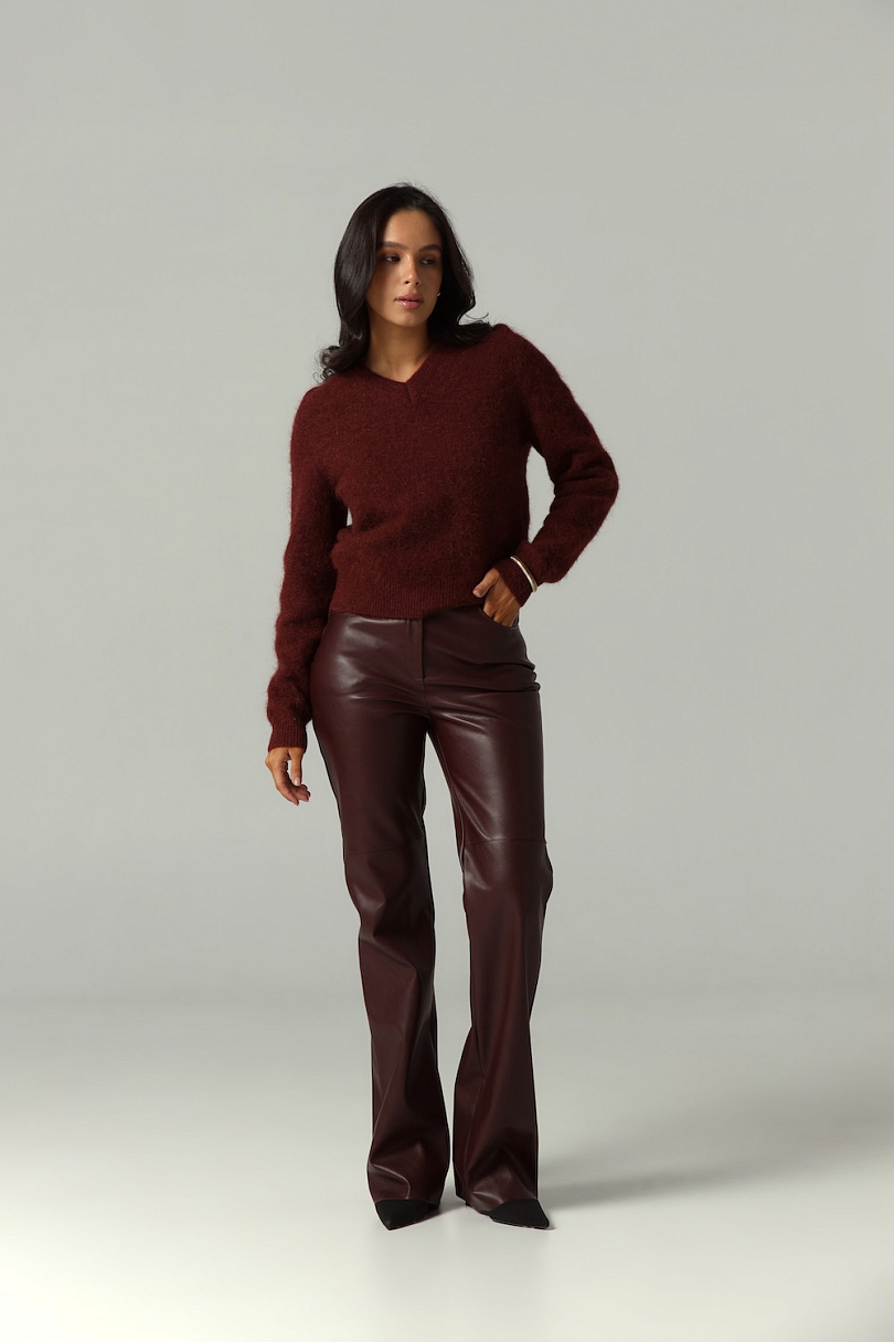 Брюки расклешенные из экокожи