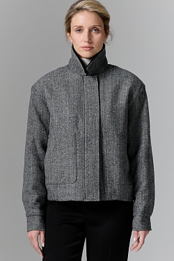 Бомбер из шерсти утепленный с контрастным воротником