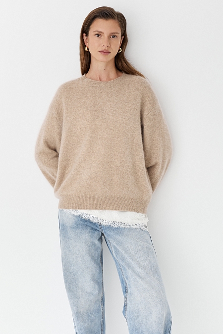 Свитер пушистый из 100% шерсти