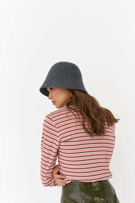 Панама из шерсти