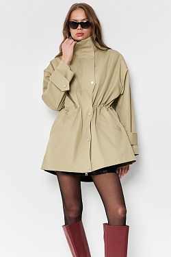 Ветровка с асимметричной планкой со съемным утеплителем