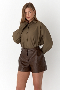 Шорты из состаренной экокожи