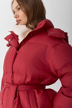 Куртка с наполнителем пуха и пера
