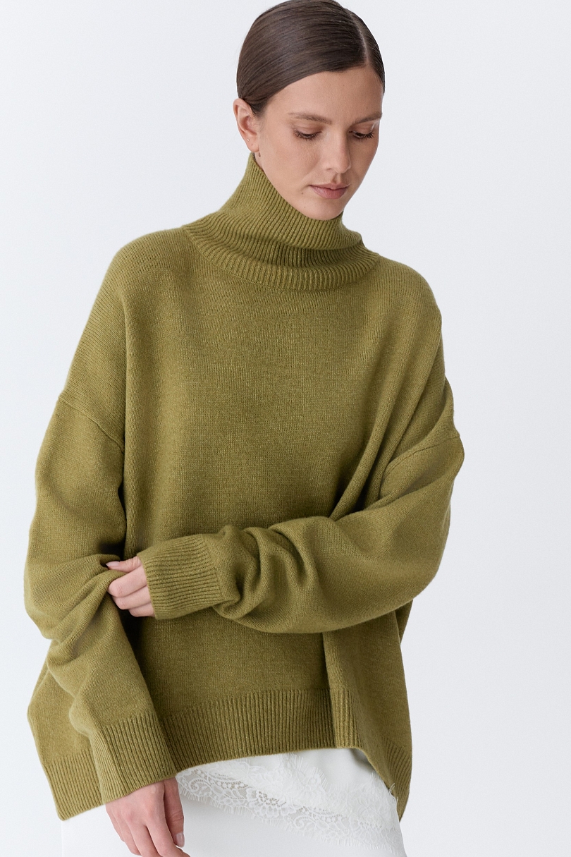 Свитер с шерстью оверсайз