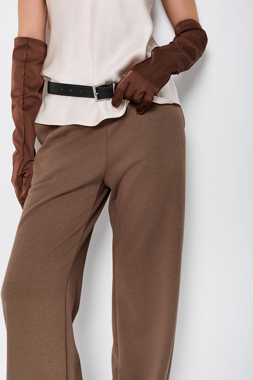 Брюки свободного кроя