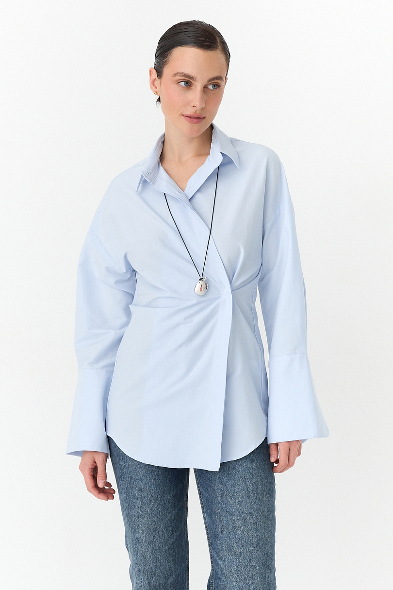 Рубашка приталенная с асимметрией