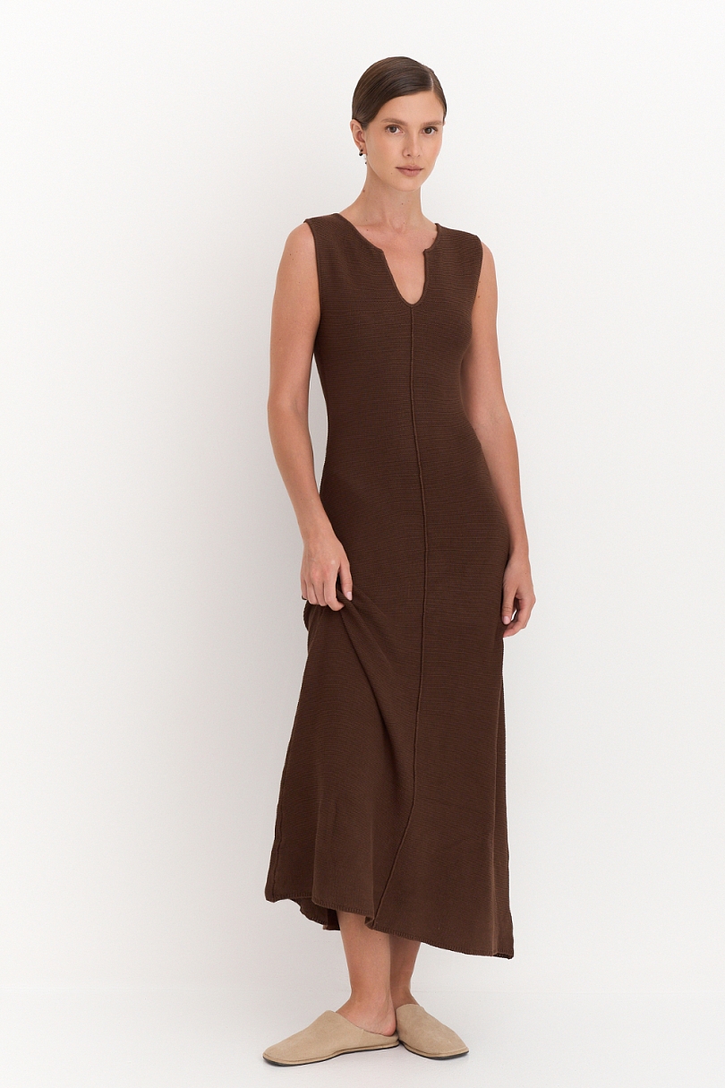 Платье ажурной вязки 