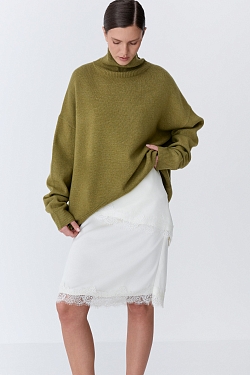 Свитер с шерстью оверсайз