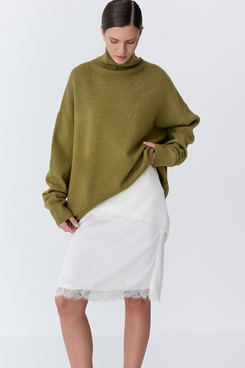 Свитер с шерстью оверсайз