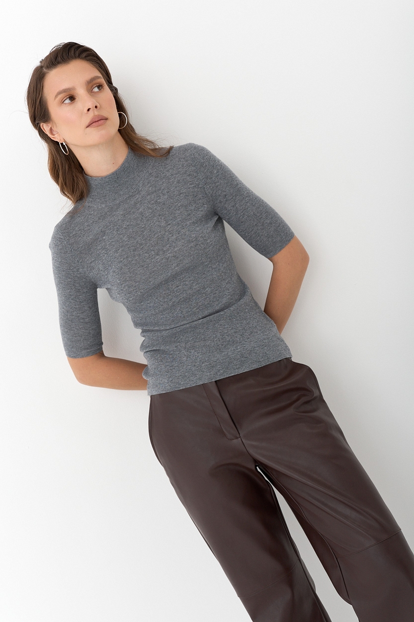 Топ с воротником стойка из мериноса