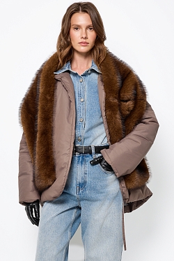 Куртка с цельнокроеным рукавом с поясом