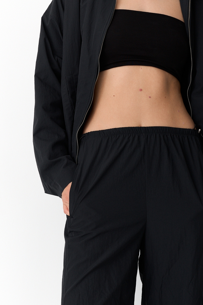 Брюки из облегченной ткани