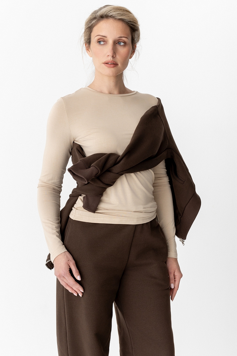 Лонгслив из тонкого трикотажа