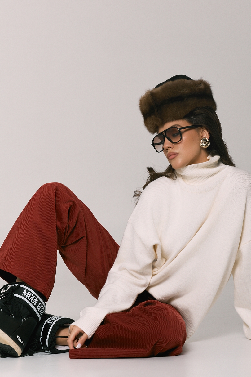 Свитер с шерстью оверсайз