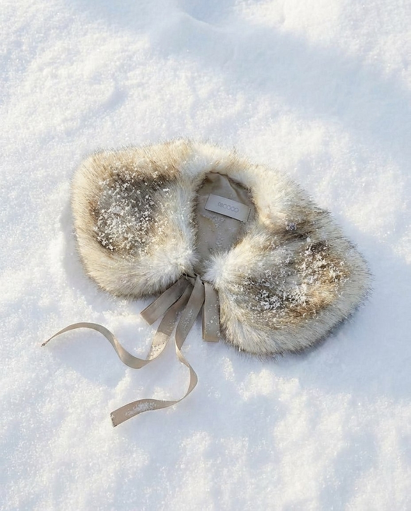 Воротник из экомеха