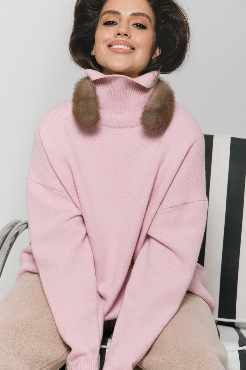 Свитер с шерстью оверсайз