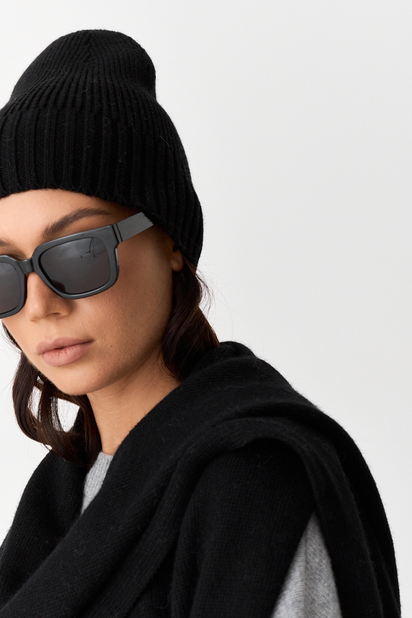 Шапка без отворота базовая