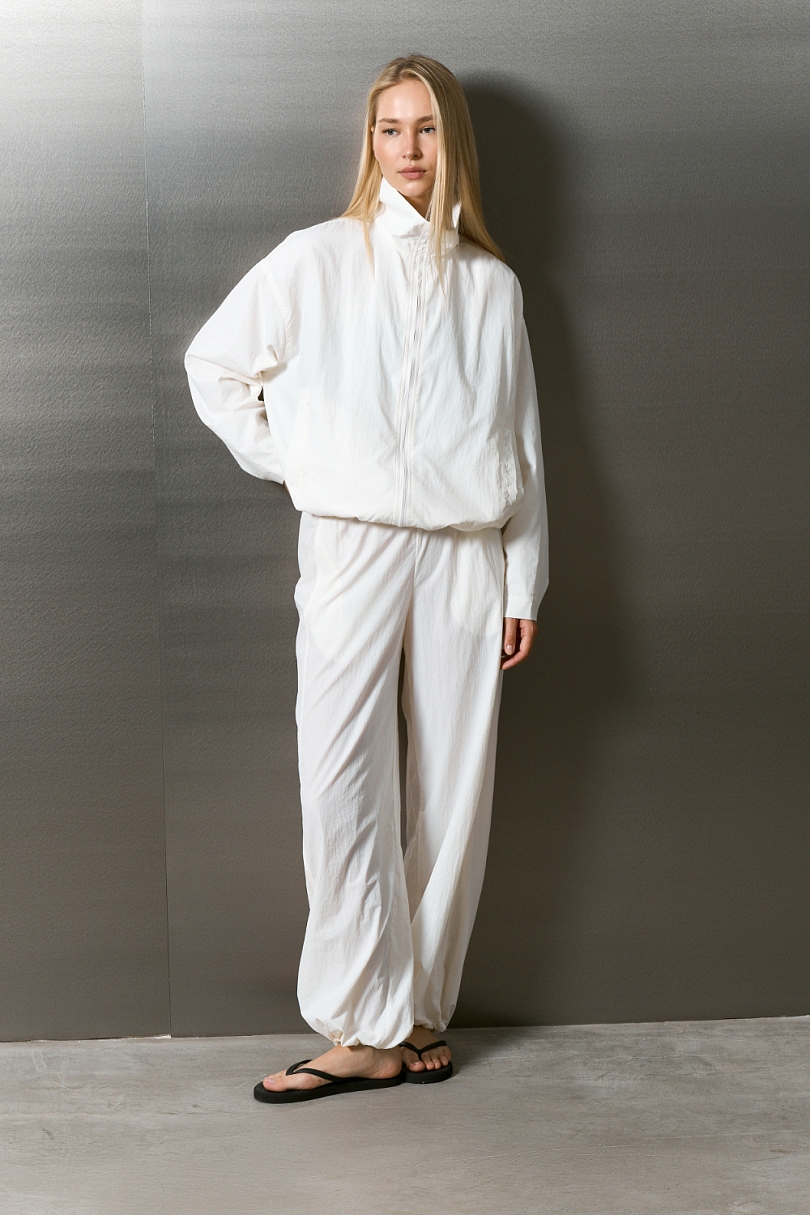 Брюки из облегченной ткани