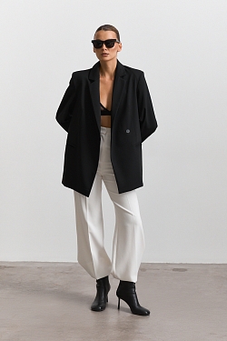 Жакет двубортный со смещенной застежкой