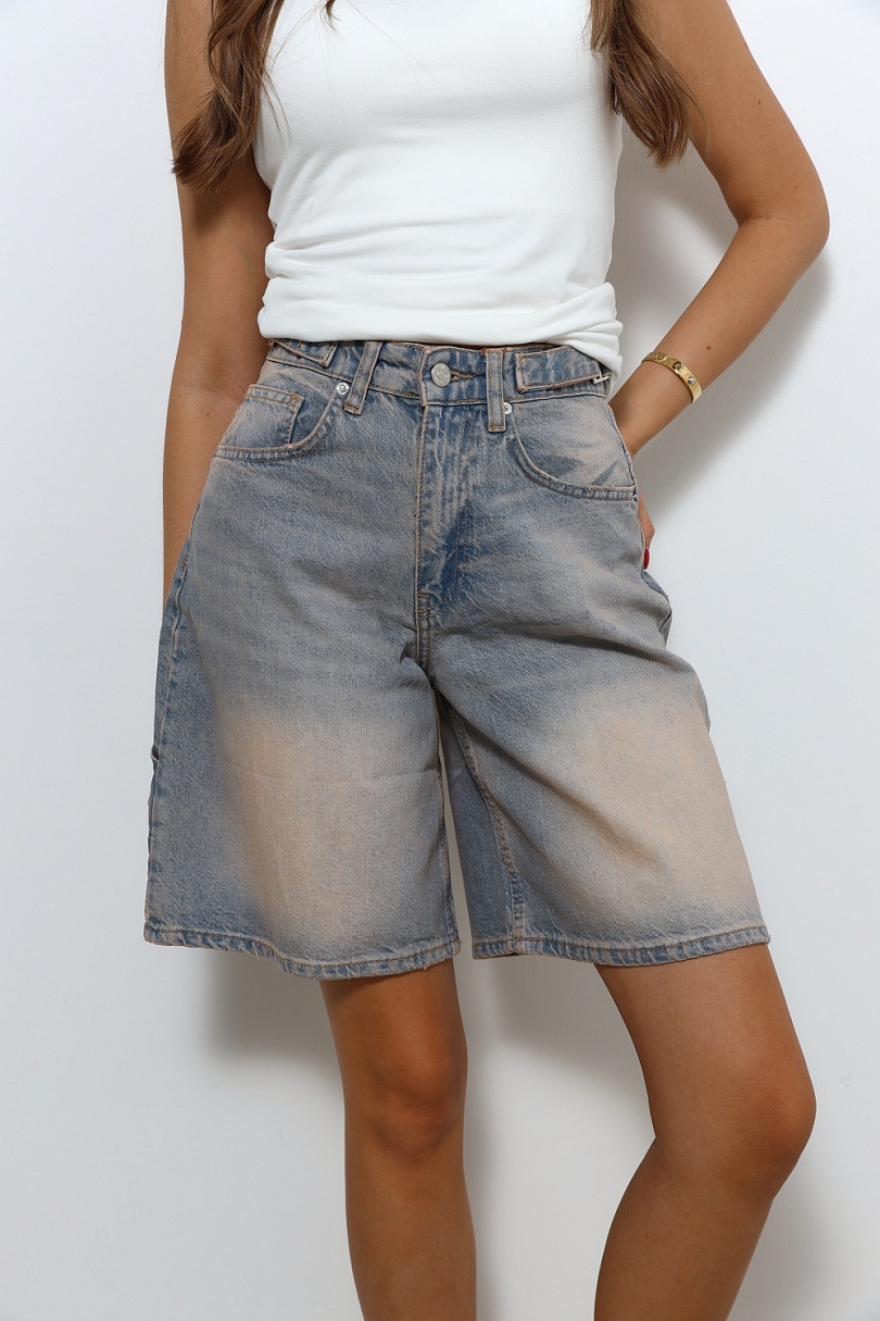 Бермуды из денима Boyfriend
