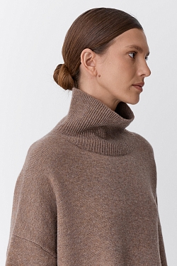 Свитер с шерстью оверсайз