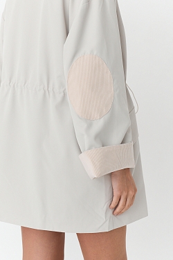 Ветровка с вельветовым воротником