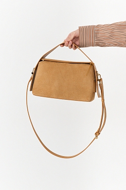 Сумка из замши с клапаном