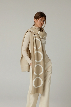 Шарф с лого