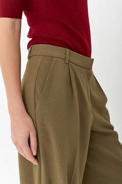 Брюки палаццо в расслабленном стиле 