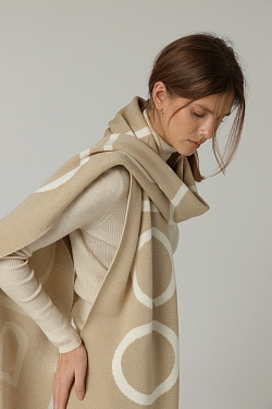 Шарф с лого