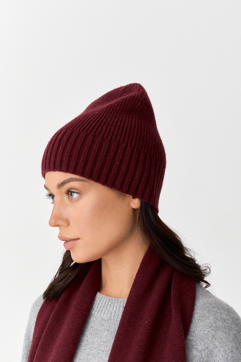 Шапка без отворота базовая