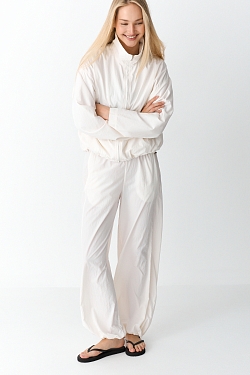 Брюки из облегченной ткани