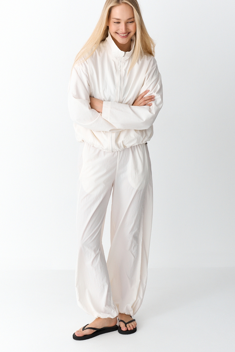 Брюки из облегченной ткани