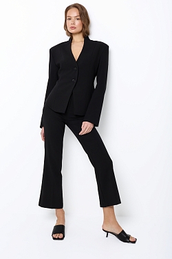 Жакет приталенный с рельефным воротником