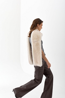 Шарф из экомеха 