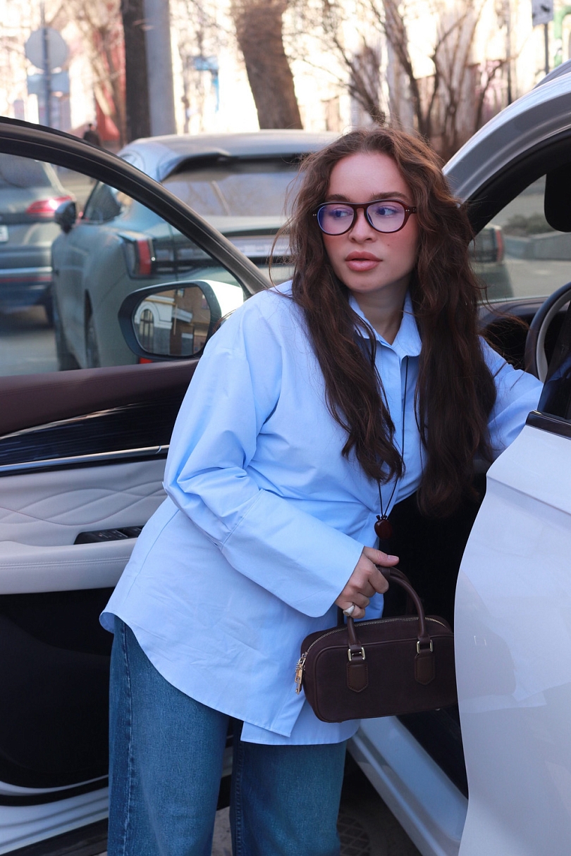 Рубашка приталенная с асимметрией