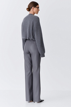 Брюки в расслабленном стиле из экокожи