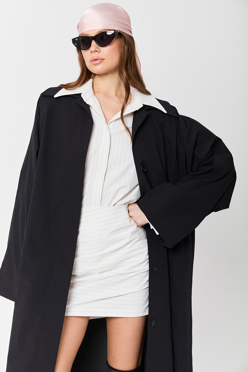 Тренч облегченный из технологичной ткани