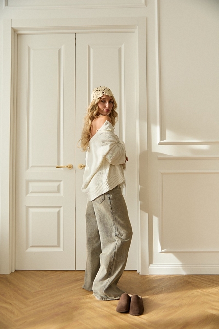 Джинсы свободного кроя tint