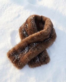 Шарф из экомеха с подкладом