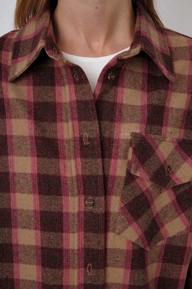 Рубашка из шерсти на пуговицах