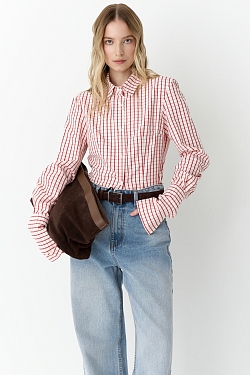 Рубашка приталенного кроя с акцентными манжетами