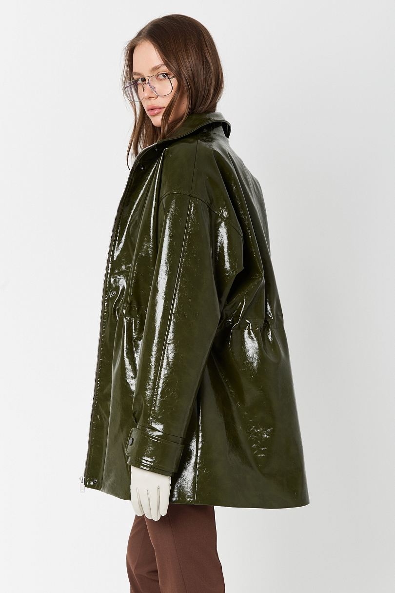 Парка из лакированной кожи утепленная