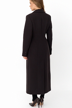 Пальто силуэтное с акцентными плечами