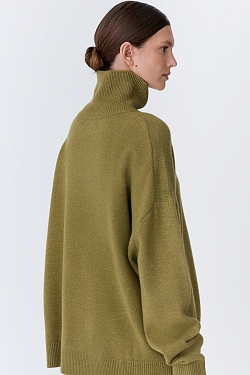 Свитер с шерстью оверсайз