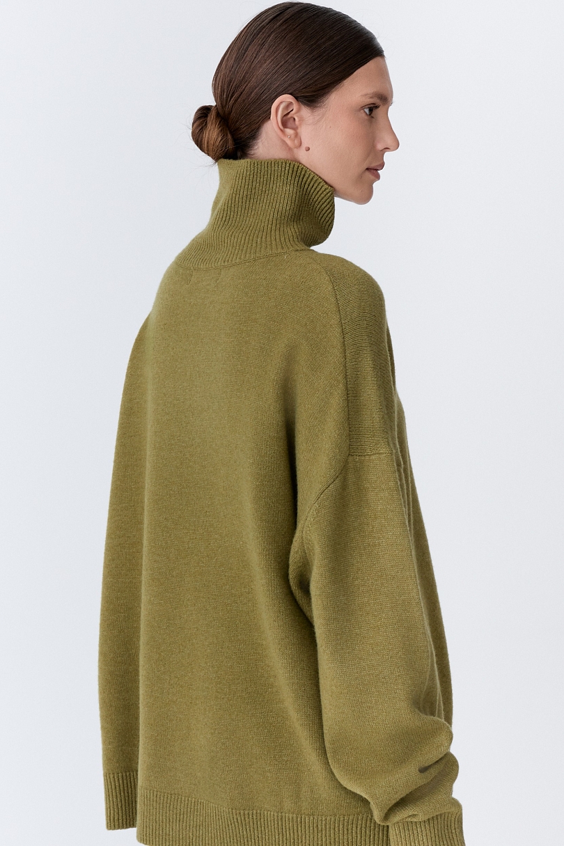 Свитер с шерстью оверсайз