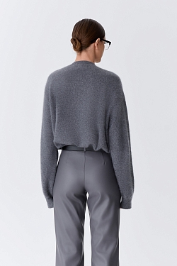 Брюки в расслабленном стиле из экокожи