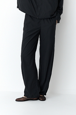 Брюки из облегченной ткани